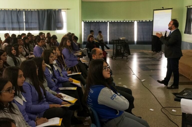 Jornadas “Construyendo Futuro”: un encuentro fundamental para los 4tos. Medios