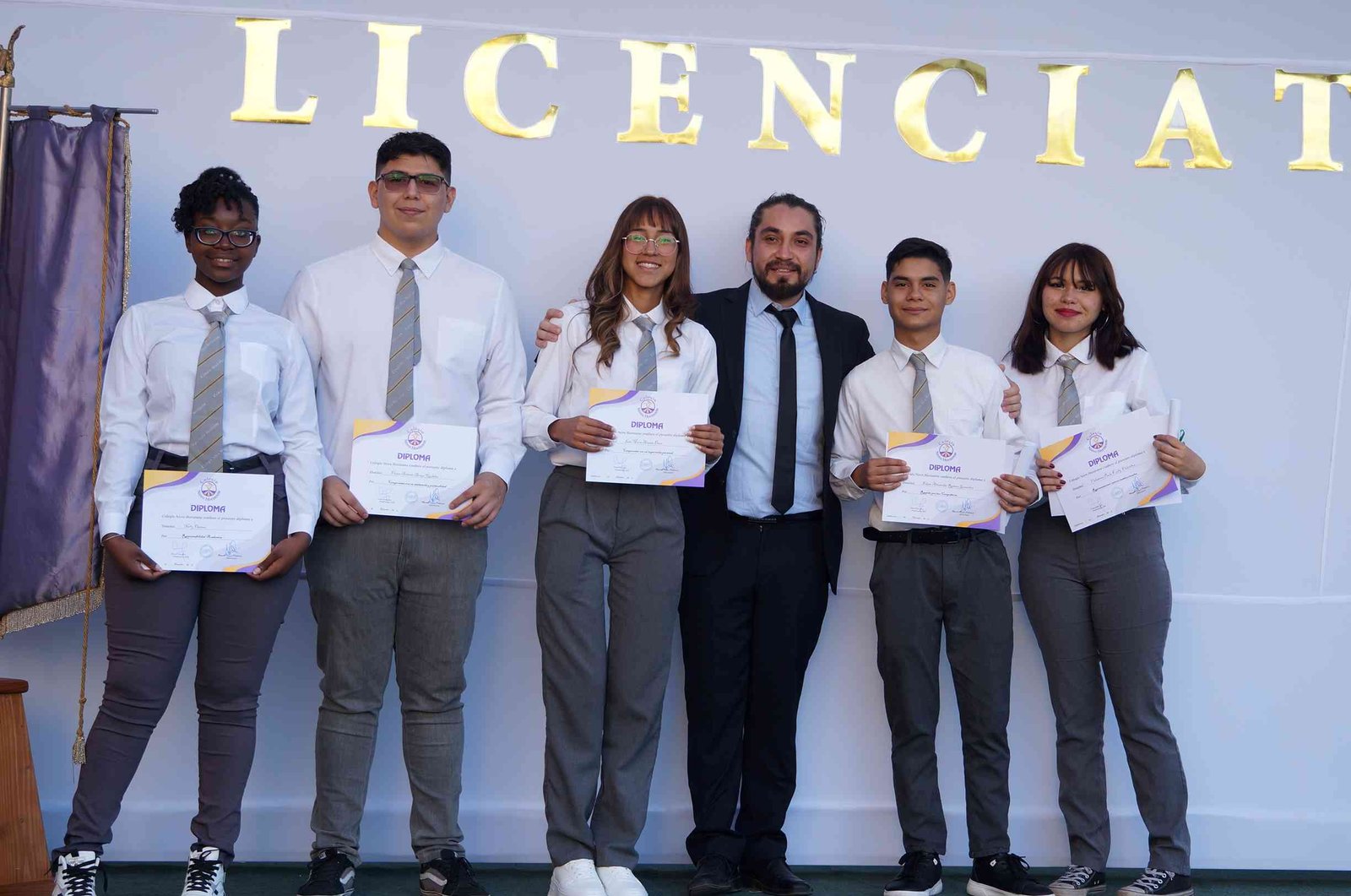 Las imágenes de la esperada ceremonia de Licenciatura y Titulación 2022 — foto 5