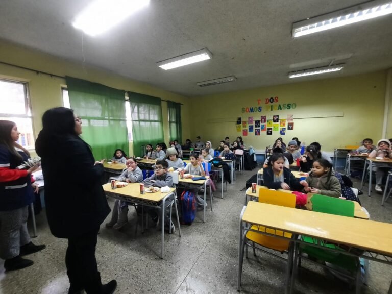 El especial desayuno que tuvieron los cursos con “la mejor asistencia” del 1er Semestre