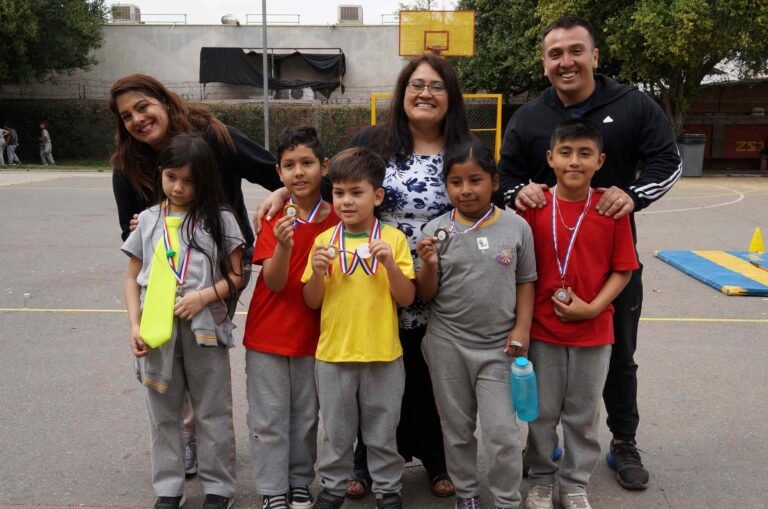 Todo el colorido y la alegría que dejaron las 1eras Olimpiadas Deportivas Infantiles